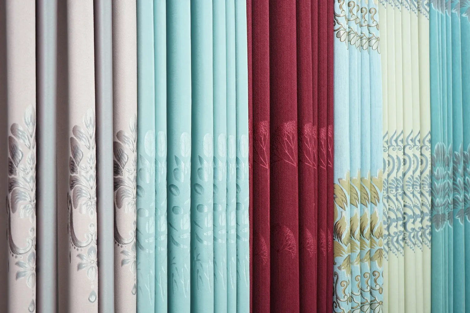 Luxury painted curtain (2) Luxury Painted Curtain - ST02 - Image 1