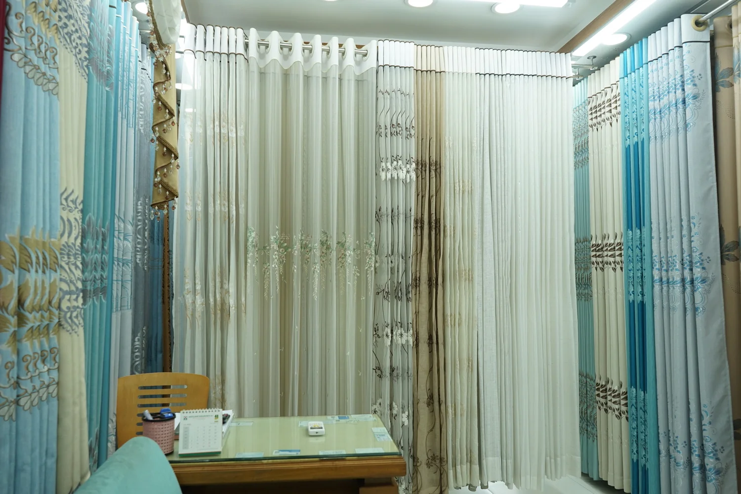 High Grade Sheer Curtains – ST09 Luxury High Grade Sheer Curtains – ST09 - Image 1